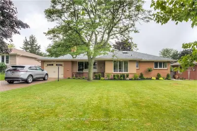 507 MELCREST Road, London South, ON N6J 3T2