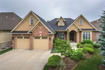1842 RIVERBEND Road, London South, ON N6K 0A4