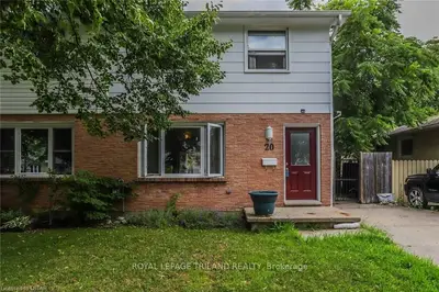 20 RANCHWOOD Crescent, London North, ON N6G 3A2