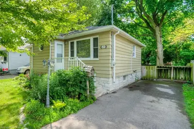 679 CHEAPSIDE Street, London East, ON N5Y 3Y3