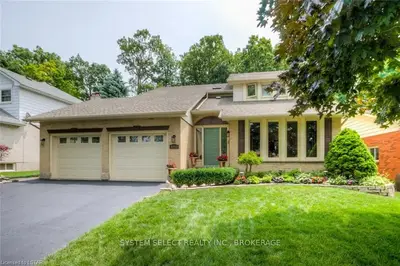 140 SOMERSET Crescent, London South, ON N6K 3M4