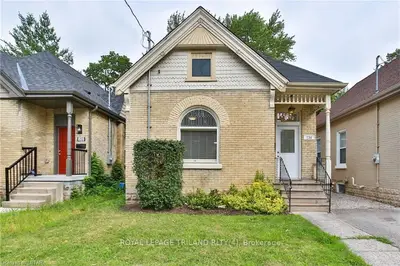 234 RAYMOND Avenue, London East, ON N6A 2N1