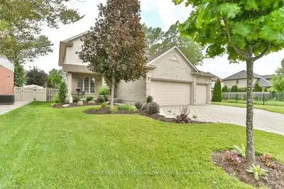 548 Firefly Drive, London North, On N5x 4h6