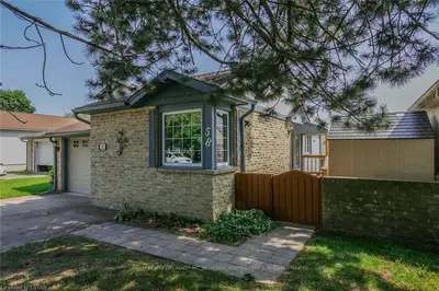 58 DALHOUSIE Crescent, London South, ON N6K 3N2