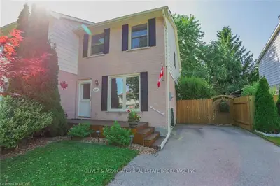 227 BRUNSWICK Crescent, London North, ON N6G 3L1