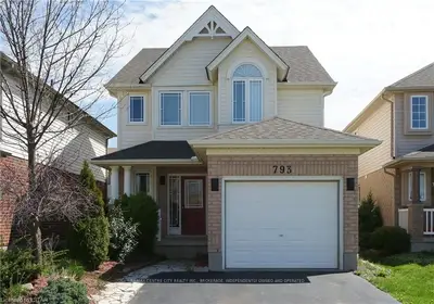 793 SANDCHERRY Street, London North, ON N6H 5T9