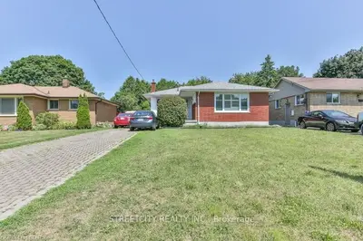 1518 MARDELL Place, London East, ON N5V 1W9