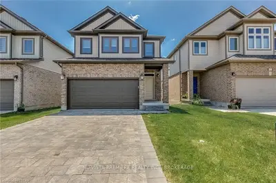 4414 LISMER Lane, London South, ON N6L 0A2
