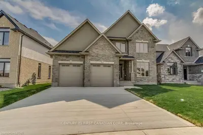 1249 THORNLEY Street, London South, ON N6K 4V6