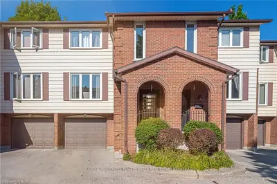 295 WILKINS Street 41, London South, ON N6C 3C1