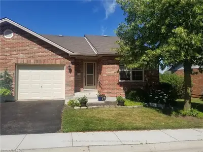 80 CENTRE Street 35, London South, ON N6J 1T5