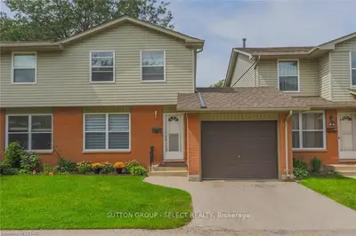 1250 JALNA Boulevard 62, London South, ON N6E 2W4