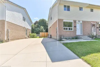 1780 ALDERSBROOK Road, London North, ON N6G 3E4
