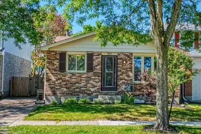 90 OLYMPIC Crescent, London North, ON N6G 3P6