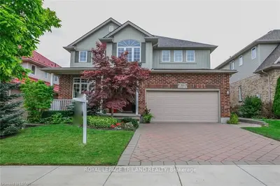 366 CHAMBERS Avenue, London North, ON N5X 4H2