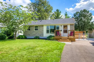 6735 JAMES Street E, London South, ON N6P 1A6
