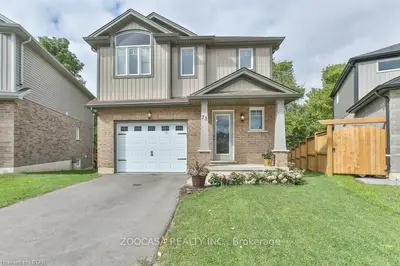 73 YVONNE Crescent, London South, ON N5Z 0A5