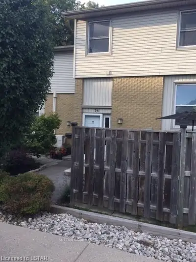760 BERKSHIRE Drive 74, London South, ON N6J 4A5