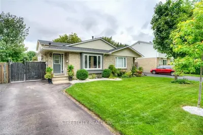 89 SCOTCHMERE Crescent, London South, ON N6E 1Z9