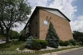 655 WONDERLAND Road S 14, London South, ON N6K 1M1