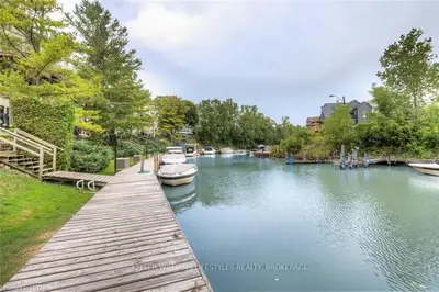 40 ONTARIO Street S 17, Lambton Shores, ON N0M 1T0