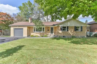 676 VICTORIA Street, London East, ON N5Y 4C1