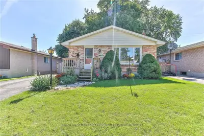 40 CORNELL Crescent, London East, ON N5V 1N3