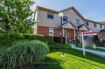 511 ADMIRAL DR. ADMIRAL Drive 15, London East, ON N5V 4R4