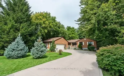 377 PARK Street, Strathroy-Caradoc, ON N7G 3H5