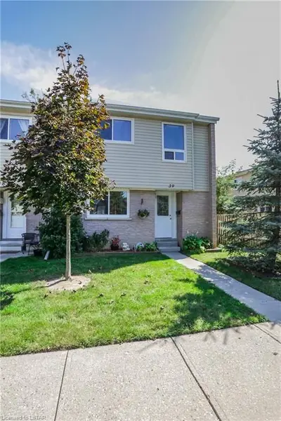 711 OSGOODE Drive 39, London South, ON N6C 2C8