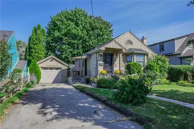 122 RAYWOOD Avenue, London South, ON N6C 1Y7