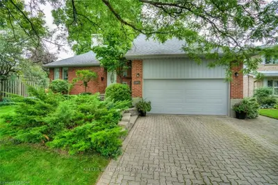 58 REPTON Avenue, London North, ON N5X 3G4
