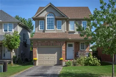 863 WHETHERFIELD Street, London North, ON N6H 5T7