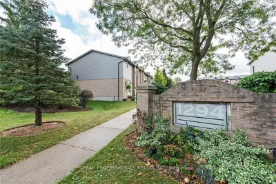 1294 BYRON BASELINE Road 44, London South, ON N6K 4G8