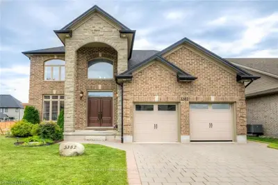 3382 Crane Avenue, London South, ON N6P 0A8