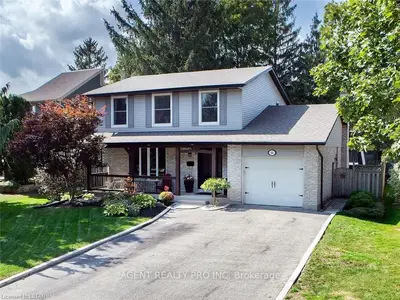 35 BARTLETT Crescent, London South, ON N6K 1W3