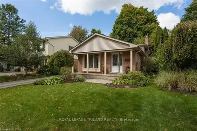 217 WORTHINGTON Avenue, London South, ON N5Z 4H9