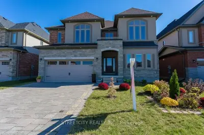 123 BRADWELL Chase, London North, ON N6G 5L8