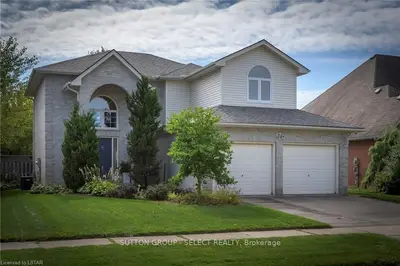 34 TOOHEY Lane, London North, ON N6G 4Y2