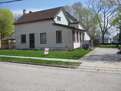 53 Myrtle Street, Aylmer, On N5h 2h2