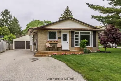 581 Hamilton Street, Woodstock, On N4s 5w3
