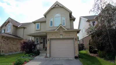 781 Capulet Lane, London North, On N6h 5t9