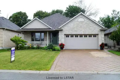 51 Treadwell Street, Aylmer, On N5h 3j5