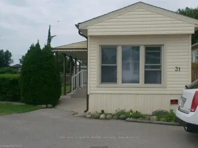 2189 DUNDAS Street 31, London East, ON N5V 1H3
