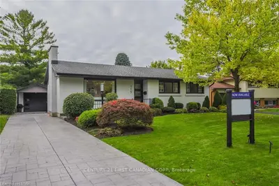 115 DELMONT Place, London North, ON N5X 1M2