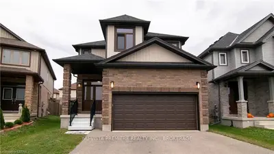 1784 CEDARPARK Drive, London North, ON N5X 0C7