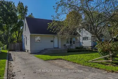 1887 PARKHURST Avenue, London East, ON N5V 2C4