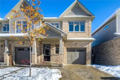 2491 TOKALA Trail 15, London North, ON N6G 5B4