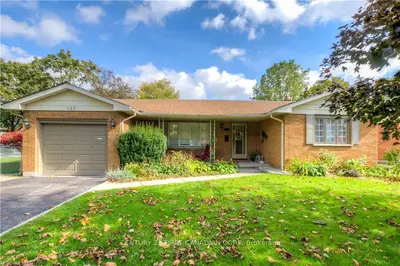 127 MCLEAN Drive, London North, ON N5X 1Y8