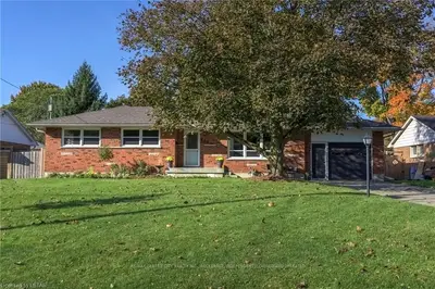 604 Kildare Road, London North, ON N6H 3H9